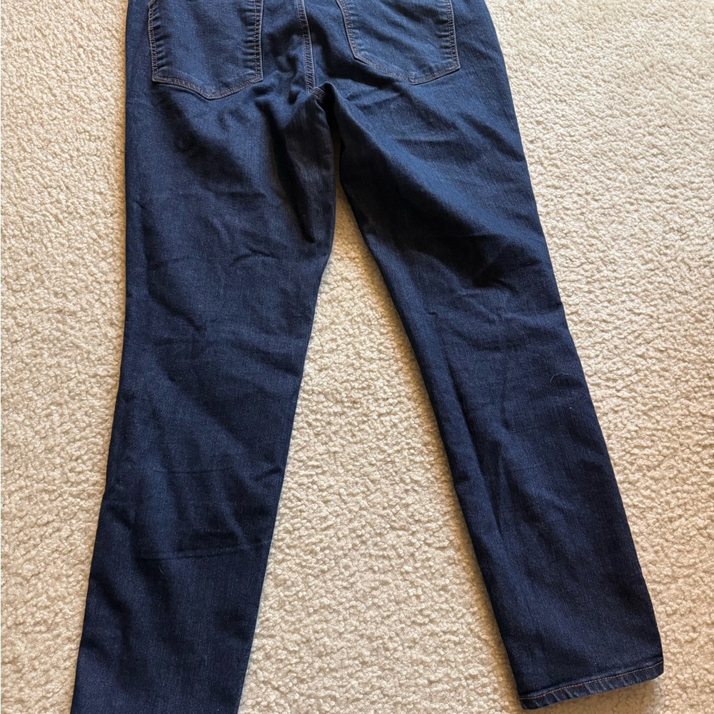 Dark Blue women's denim. LOFT. Modern skinny- size 31/12. Great condition